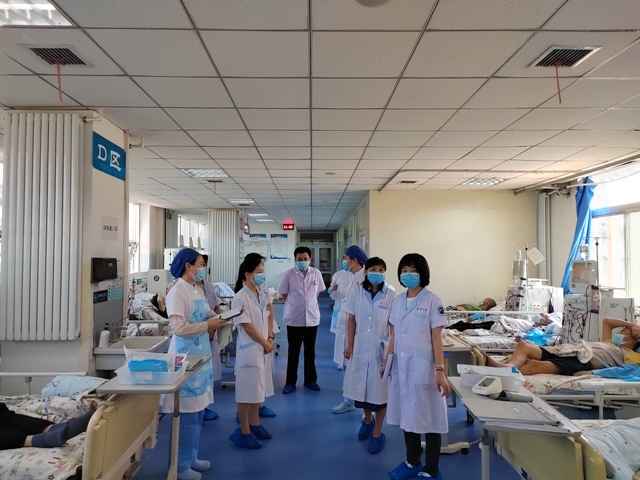 省卫健委专家组来亚色视频
检查血液净化质控督查工作