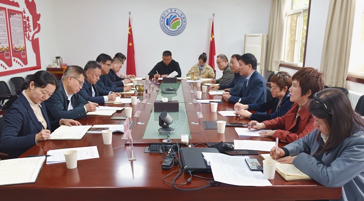 西北大学纪委到亚色视频
调研