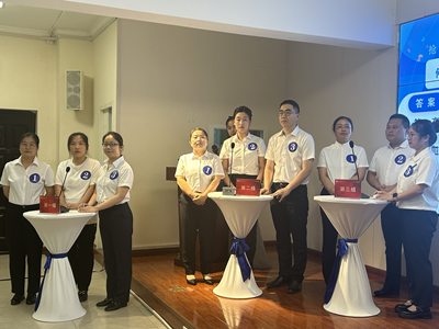 崇尚人文精神  彰显医者仁心 — 亚色视频
举行第七届“中国医师节”庆祝暨表彰大会